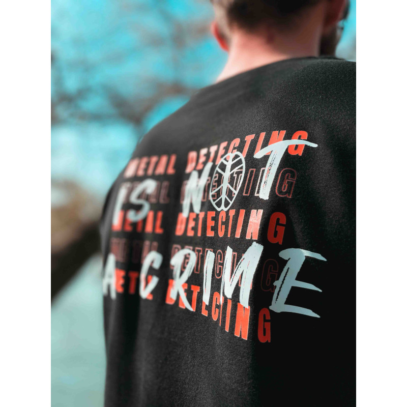 T-shirt "Detecting is not a crime"