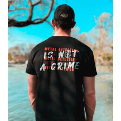 T-shirt "Metal Detecting is not a crime"
