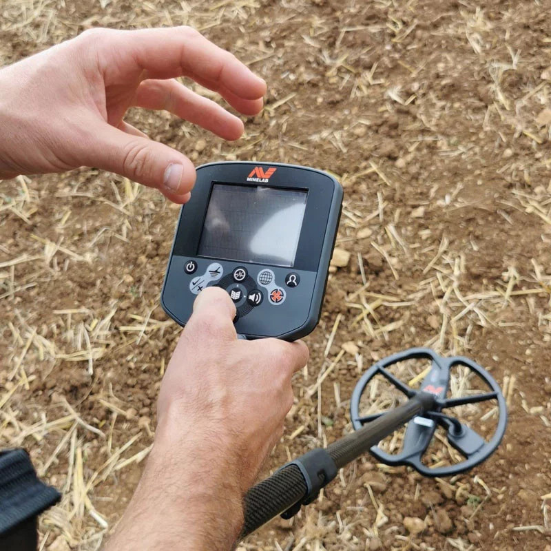 Détecteur Minelab CTX 3030 - Detecteurs.fr
