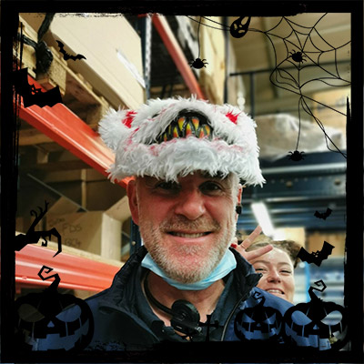 Pierre, l'expert en détection fête Halloween