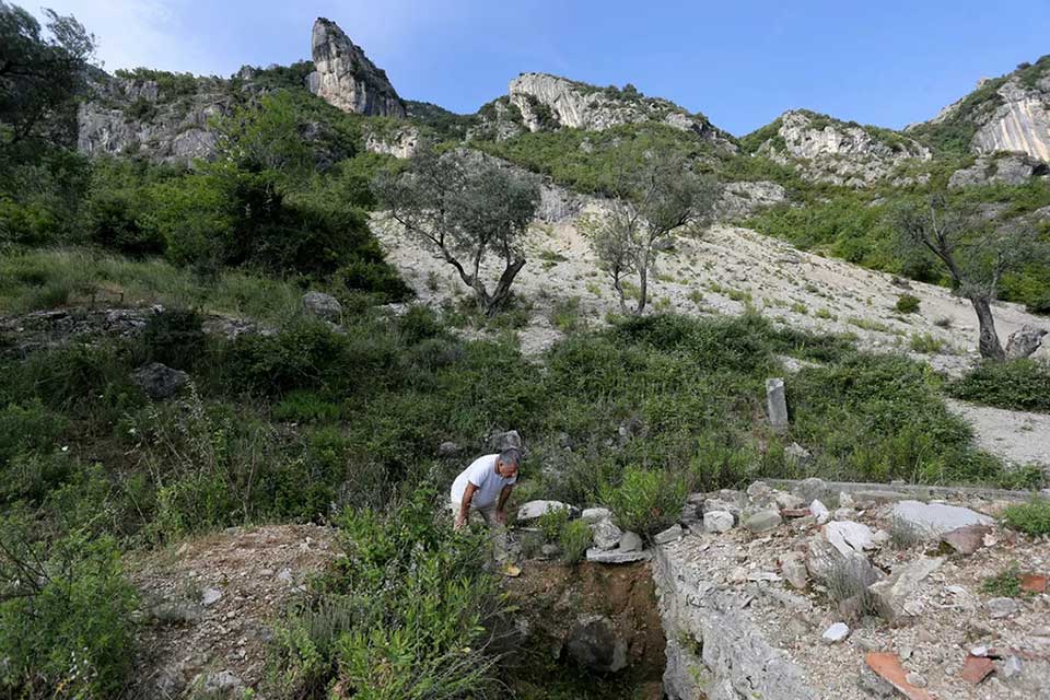 Site archéologique Hija e Korbit en Albanie